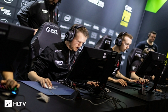 中国战队XG在DOTA2电竞世界杯中遭遇淘汰分析